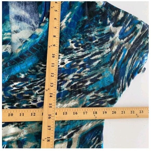 Chicos Fierce Blues Kandyce Cardigan Size 1 US Medium Short Sleeve Open Front - Picture 10 of 12